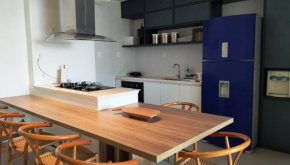 Apartamento Estiloso à Beira-Mar